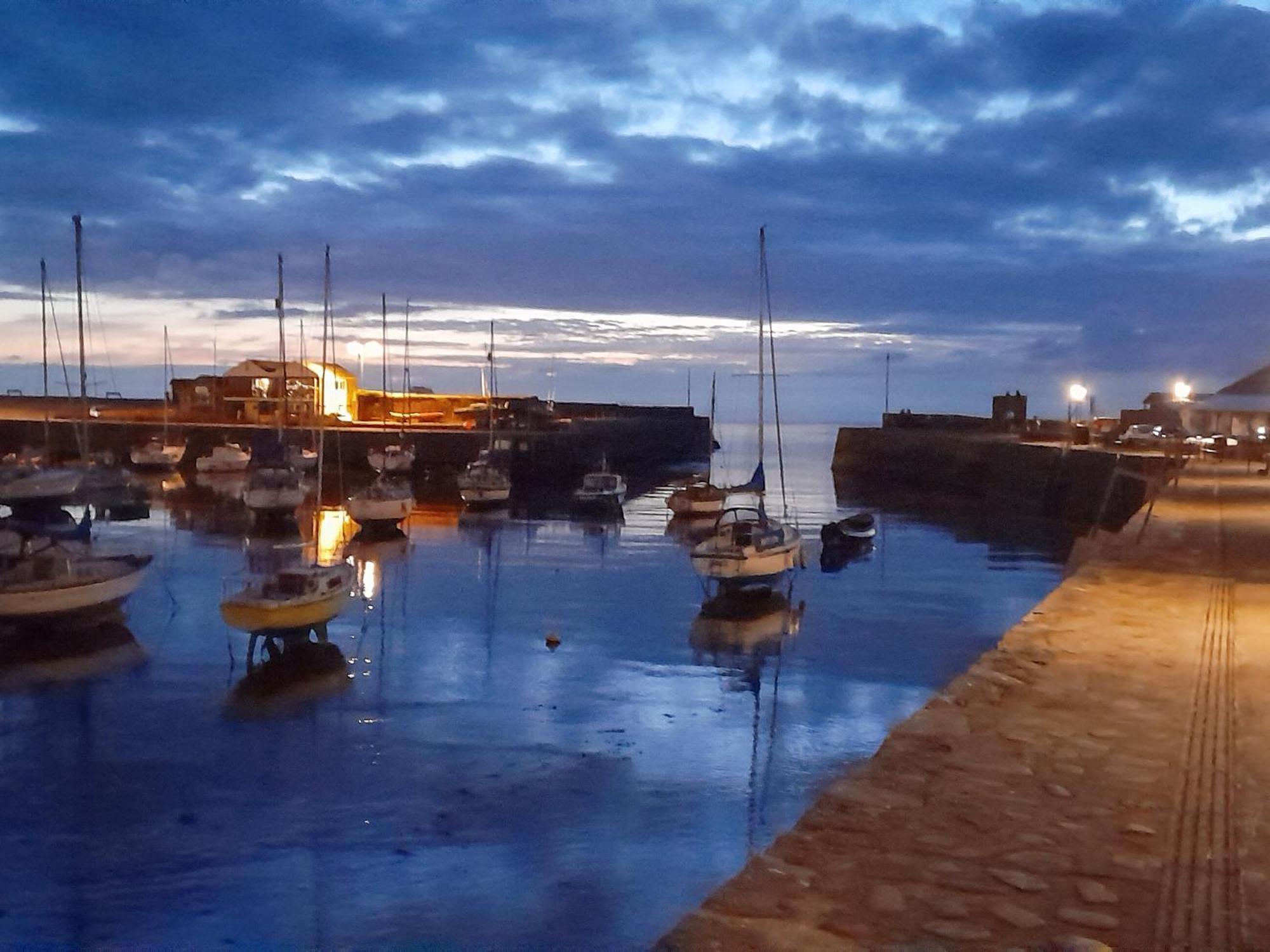 The Snug Βίλα Aberaeron Εξωτερικό φωτογραφία